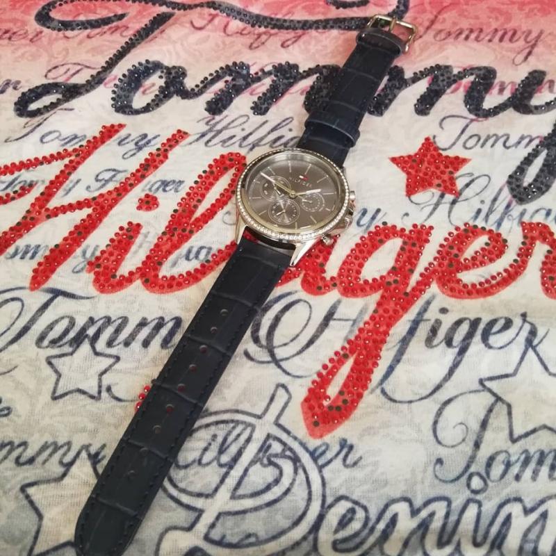 Dámske hodinky TOMMY HILFIGER 1781979