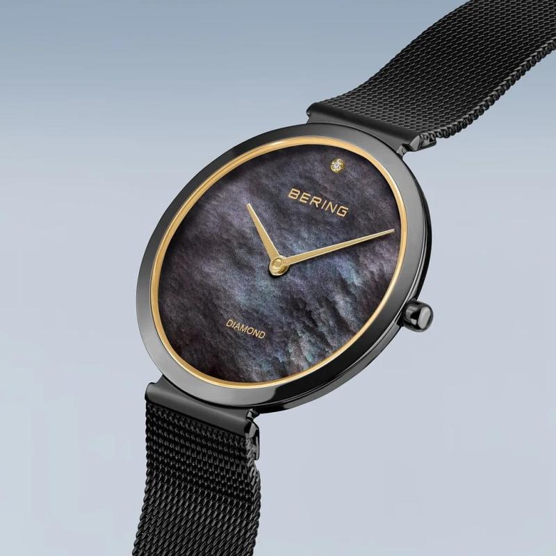 Dámské hodinky BERING Ultra Slim 18132-132