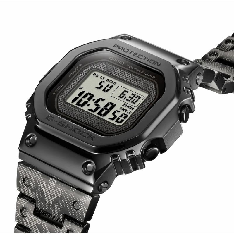 Pánské hodinky CASIO G-SHOCK 40th Anniversary Eric Haze GMW-B5000EH-1ER