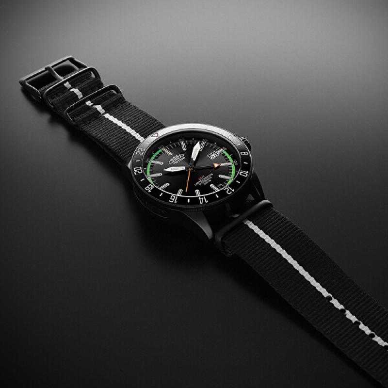 Pánské hodinky PRIM Sport Tritium 25 World Timer W91P.13238.B