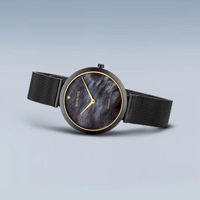 Dámské hodinky BERING Ultra Slim 18132-132