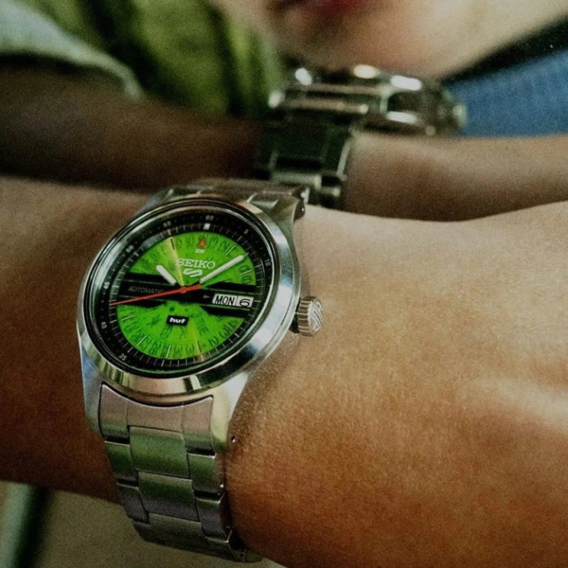 Hodiny SEIKO 5 Sports HUF Limited Edition SRPM09K1