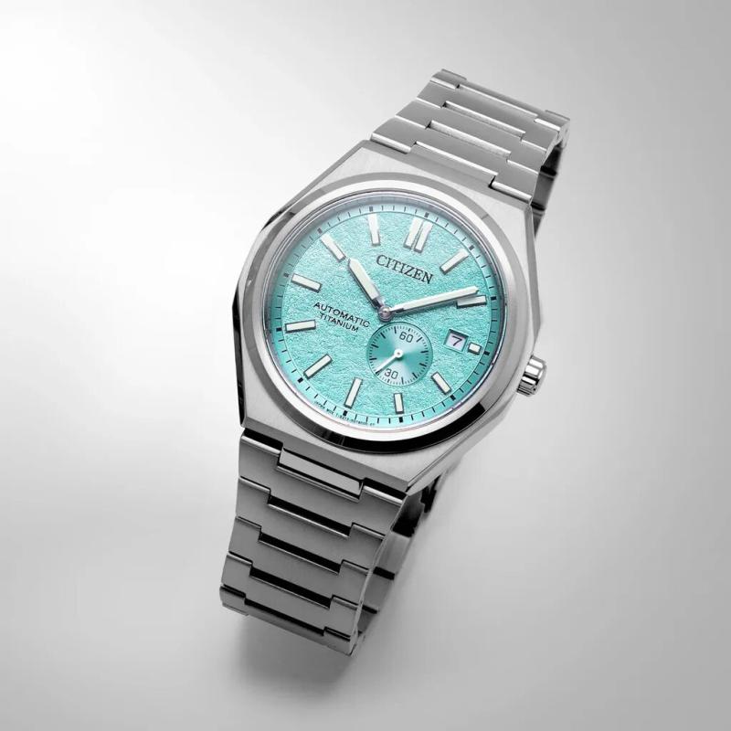 Pánské hodinky CITIZEN SUPER TITANIUM Automatic NJ0180-80M