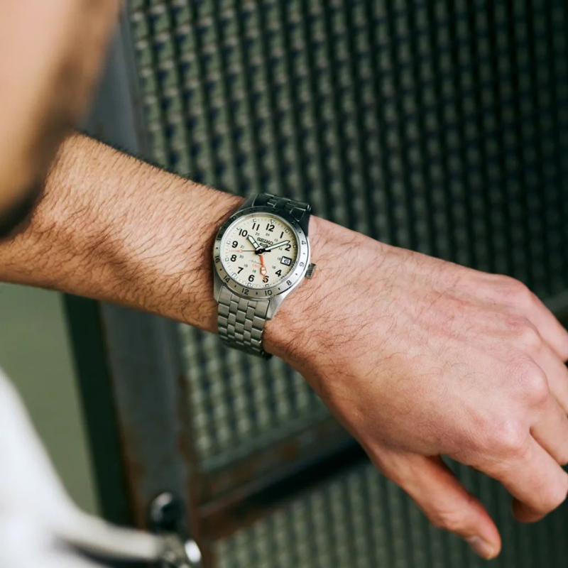Pánské hodinky SEIKO 5 Sports Field GMT HDB002K1