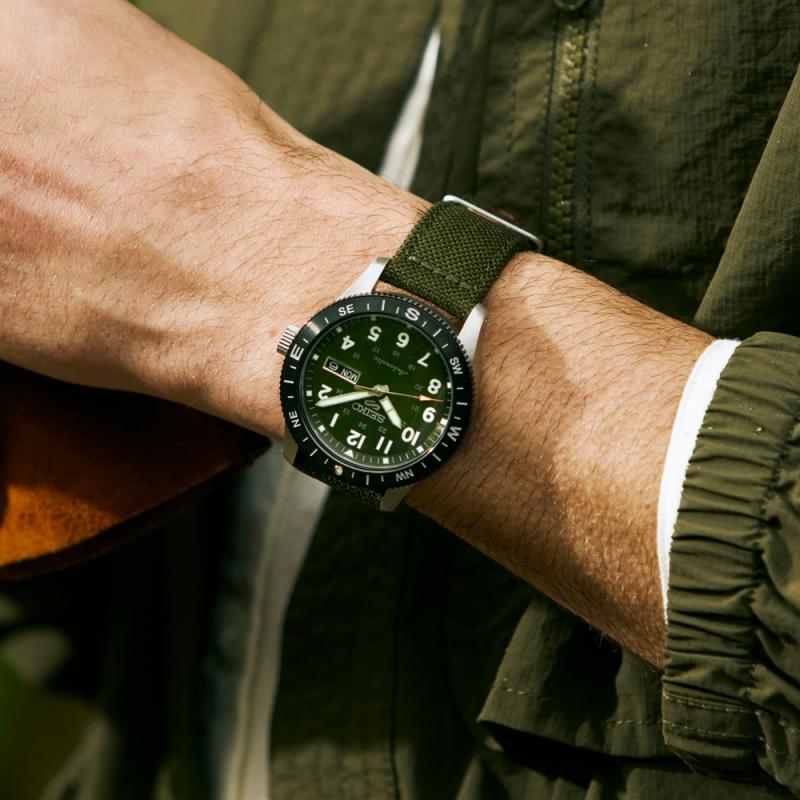 Pánské hodinky SEIKO 5 Sports Field Style HDB008K1