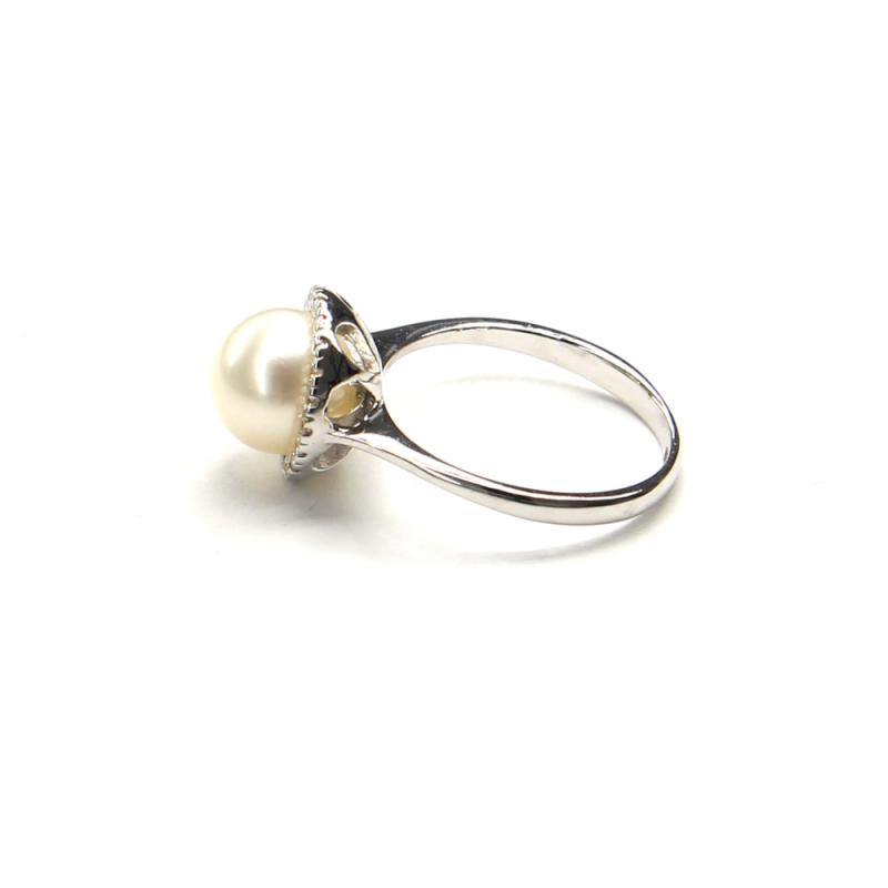 Prsten z bílého zlata s perlou a zirkony Pattic 3,65g BV500401W-54