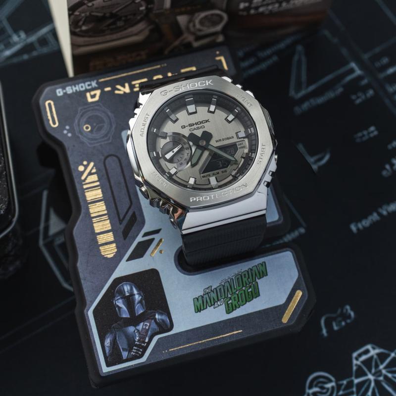 Hodinky CASIO G-SHOCK Mandalorian & Grogu Special Edition GM-2100-1AER-MAN