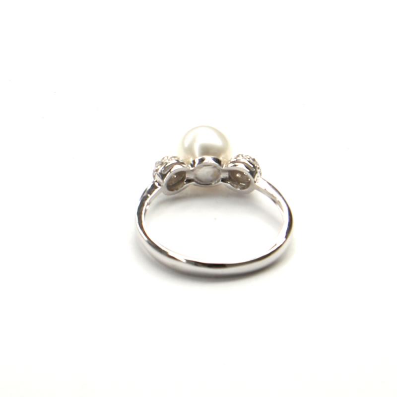Prsten z bílého zlata s mořskou perlou a zirkony Pattic 2,65g BV505601W-56