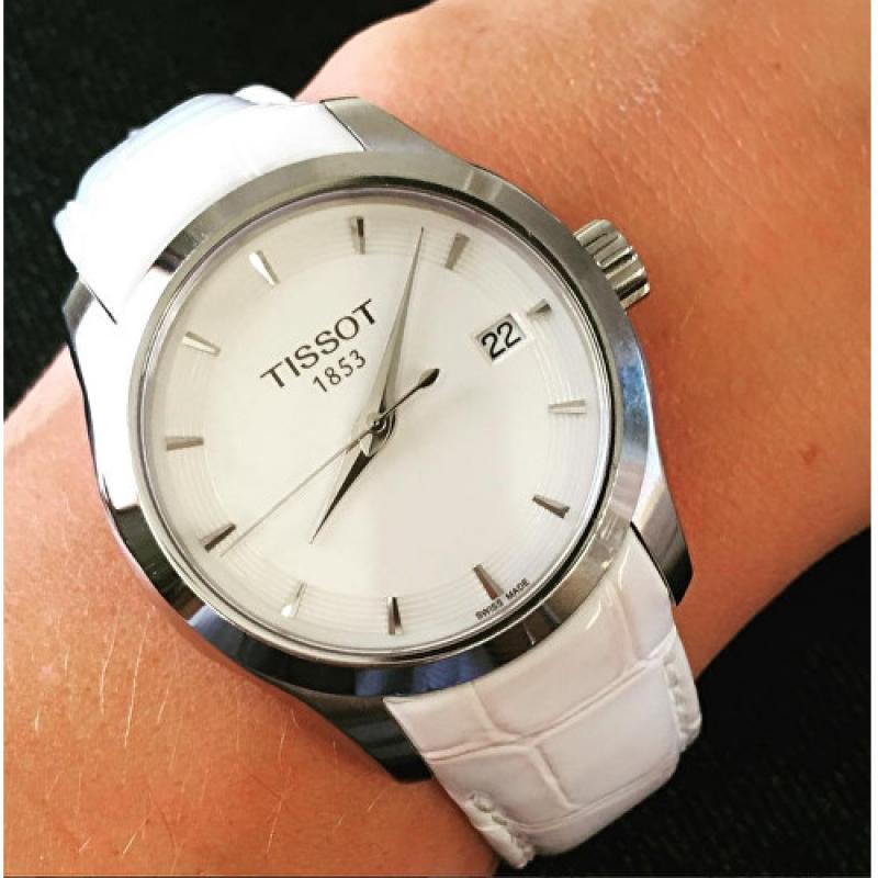 Dámske hodinky TISSOT Couturier T035.210.16.011.00