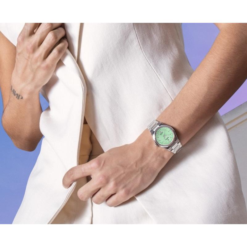 Dámské hodinky FESTINA Swiss Made 20052/4