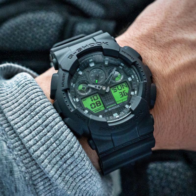 Pánské hodinky CASIO G-SHOCK Black and Electro Green GA-100BEG-1AER