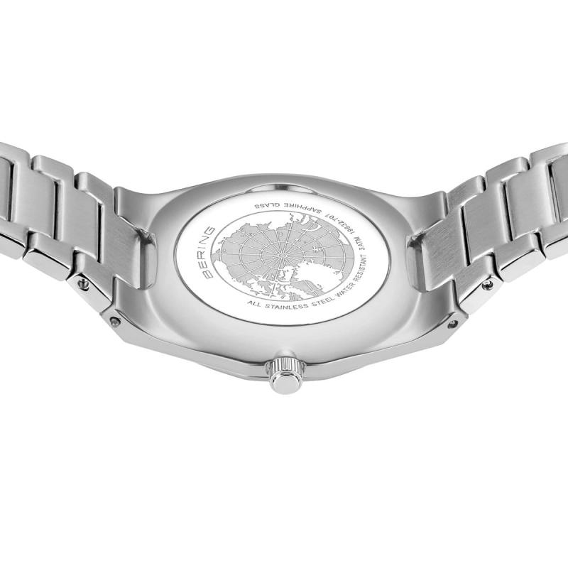 Dámské hodinky BERING Classic 19632-707