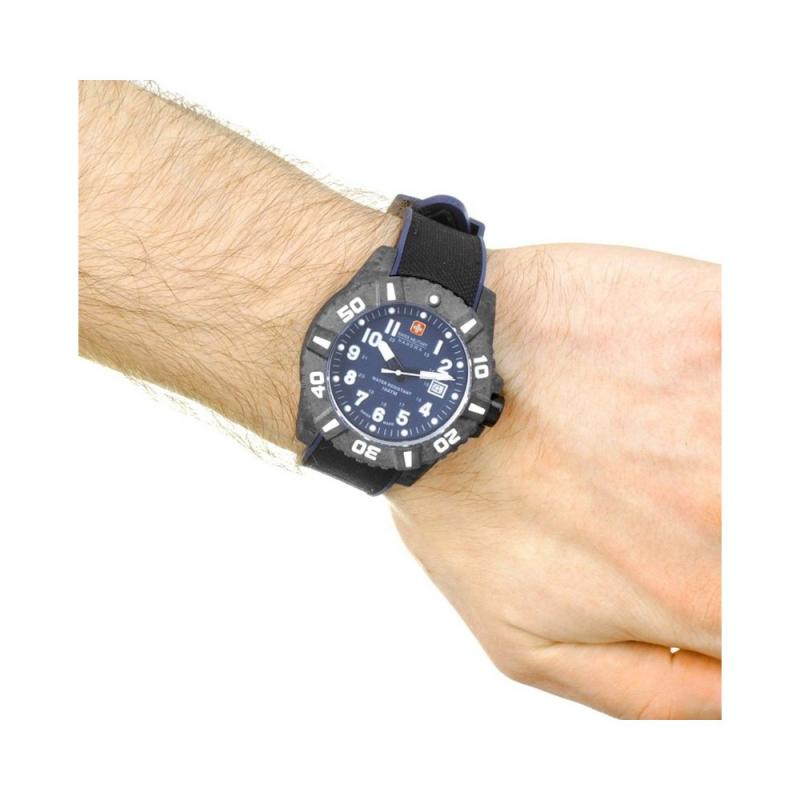 Pánské hodinky SWISS MILITARY Hanowa Black Carbon 4309.17.003